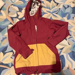 DAKINE Primaloft Waterproof Jacket Woman's medium Snowboard Shell